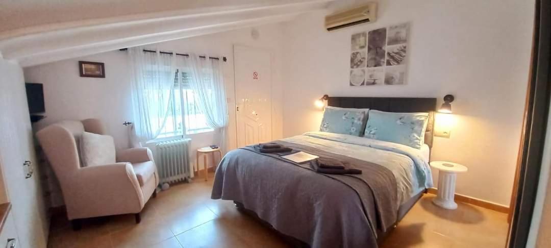 The Loft Cantoria - Room With A View מראה חיצוני תמונה